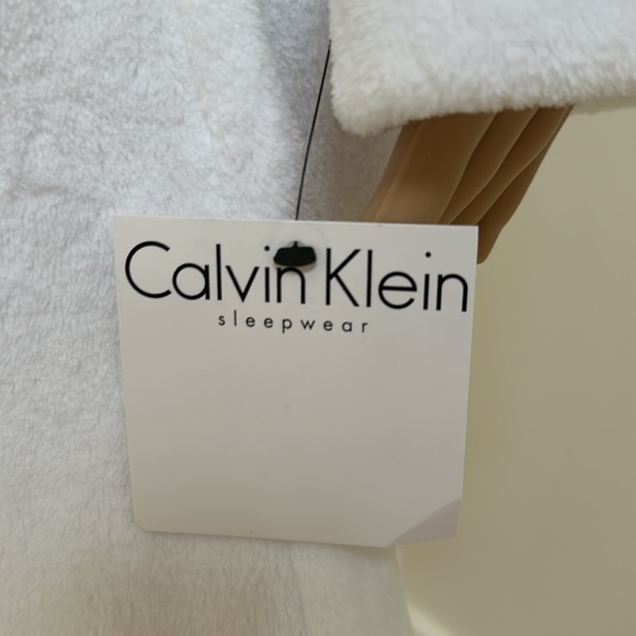 Calvin Klein Super-soft Robe - Picture 5 of 6